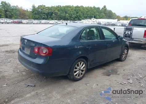 2010 Volkswagen Jetta Limited Edition from USA, damaged, VIN 3VWAZ7AJ6AM122089